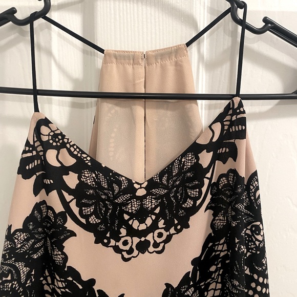 Express Reversible Cami Blouse - Picture 2 of 6